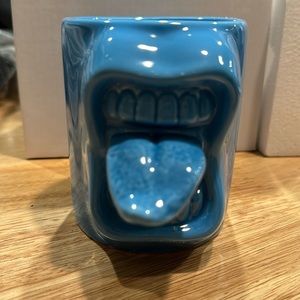 Brand new blue screaming mug Santa Cruz